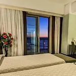Hotel Grand Salerno